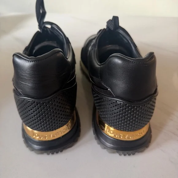 LOUIS VUITTON Nubuck Calfskin Run Away sneaker Size 8.5 Women - Picture 4 of 12